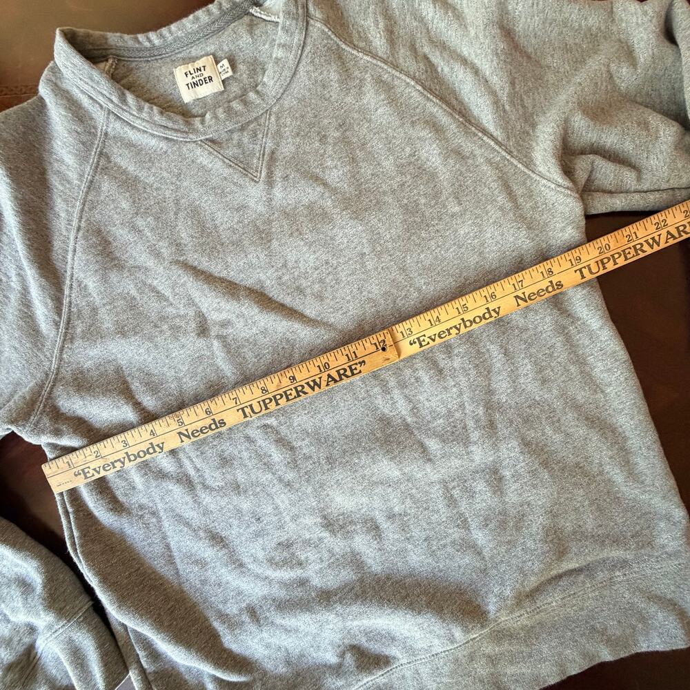 Flint & Tinder Men’s Midweight Terry Crewneck Sweatshirt washed Medium - Picture 3 of 6